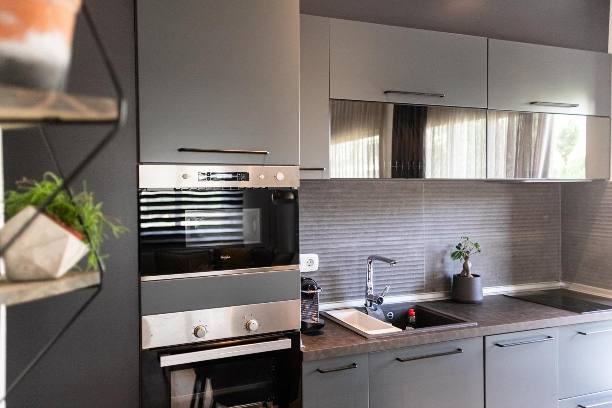 Aegli Central Luxury Apartment Alexandroúpolis Ngoại thất bức ảnh